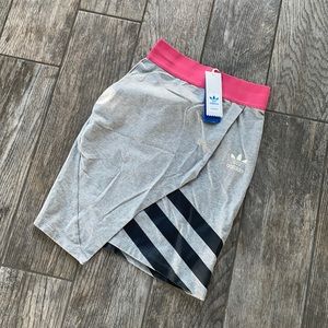 Adidas mini skirt